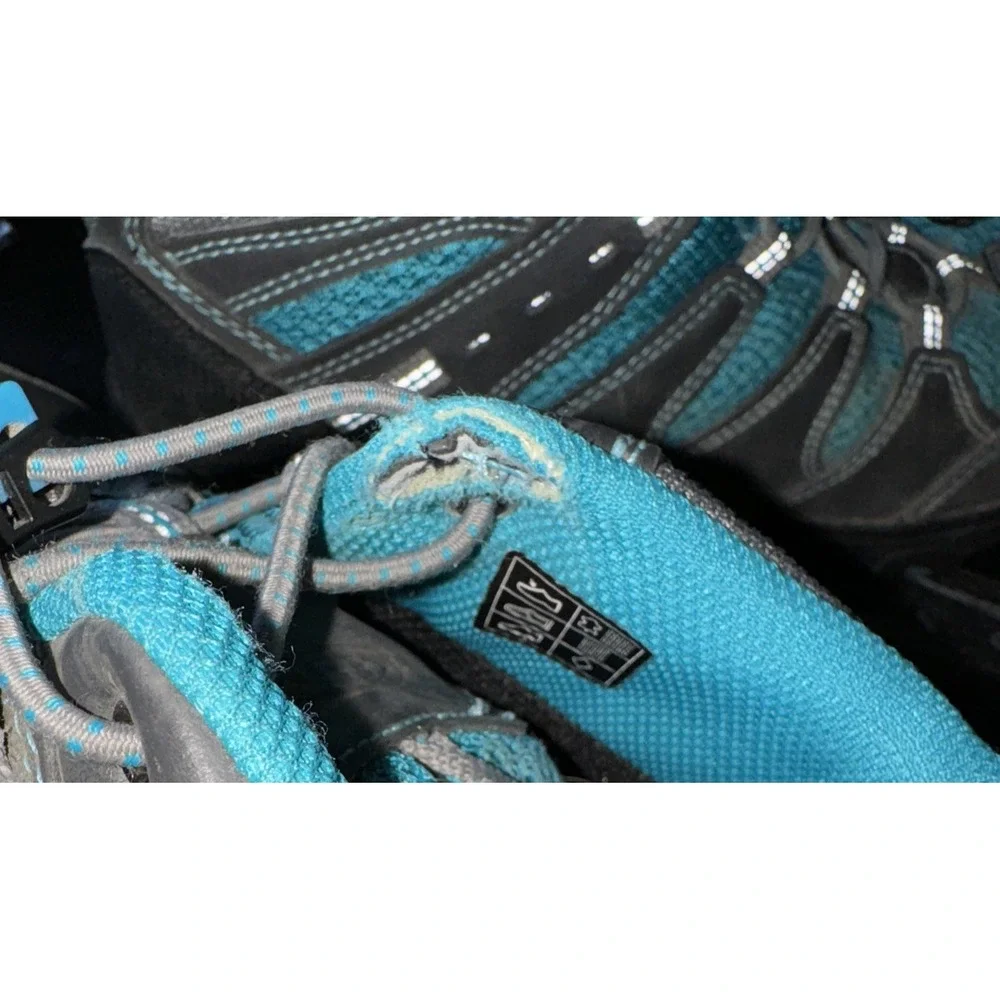 Keen Targee II Mid Waterproof Hiking Boots Teal Gray Unisex Youth Sz 4 Outdoors